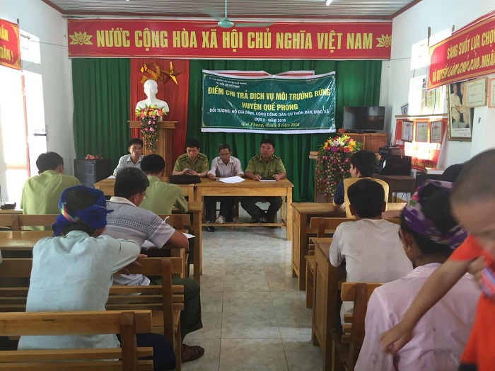 Quỹ Bảo vệ và phát triển rừng tỉnh Nghệ An giám sát chi trả DVMTR năm 2015 cho tổ chức chi trả cấp huyện - Hạt kiểm lâm huyện Quế Phong