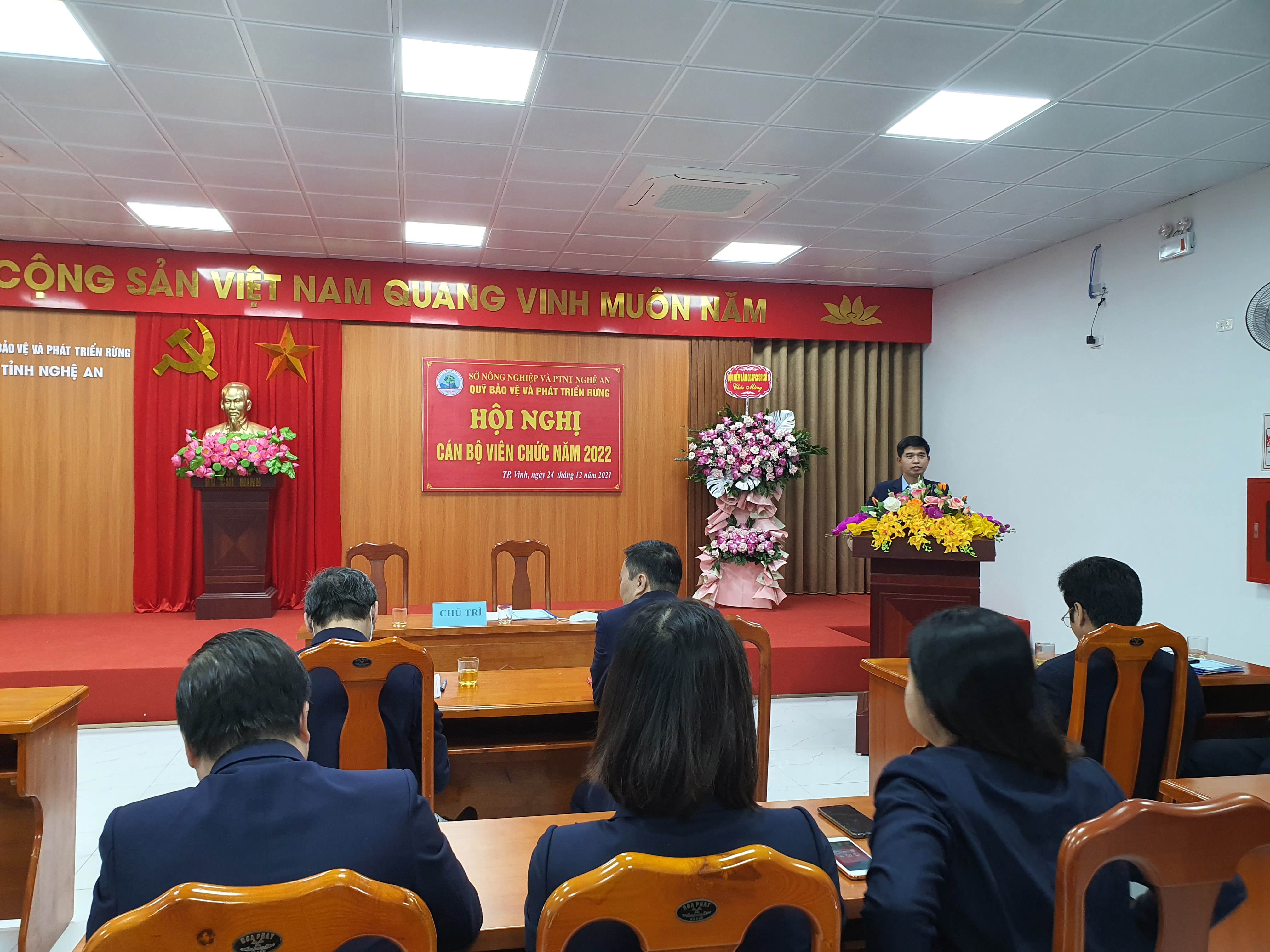Hội nghị Cán bộ viên chức năm 2022 Quỹ Bảo vệ và Phát triển rừng tỉnh Nghệ An 