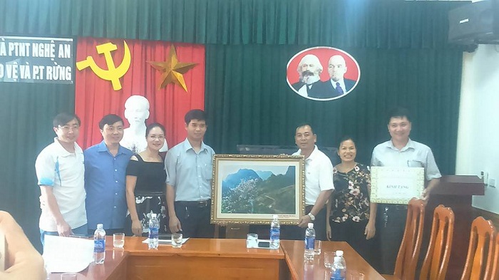 Tham quan học tập kinh nghiệm giữa Quỹ Bảo vệ và phát triển rừng Sơn La và Quỹ Nghệ An