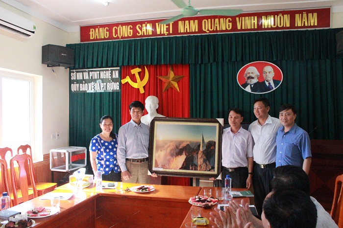 Học tập kinh nghiệm giữa Quỹ Bảo vệ rừng Lào Cai và Quỹ bảo vệ rừng Nghệ An